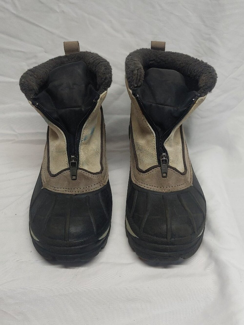 Sorel Powder Edge Grey Winter Boots, Size 6; Pre-owned.